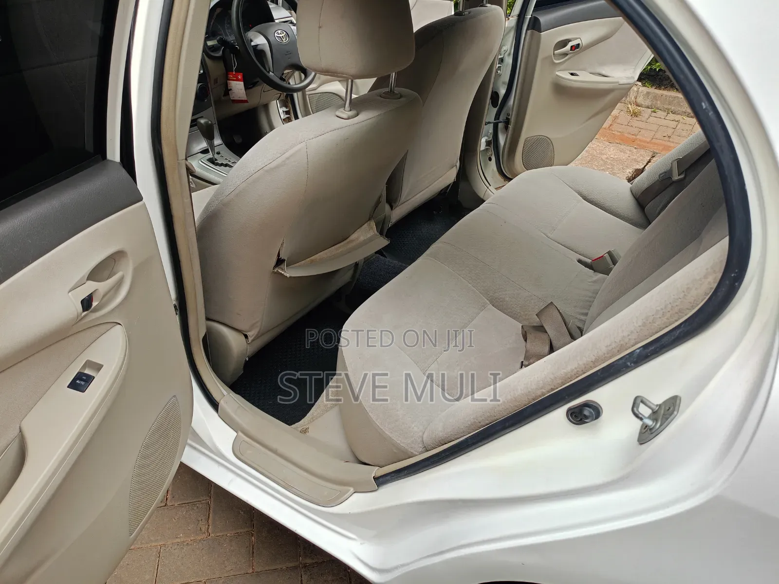 Toyota Axio 2010 White