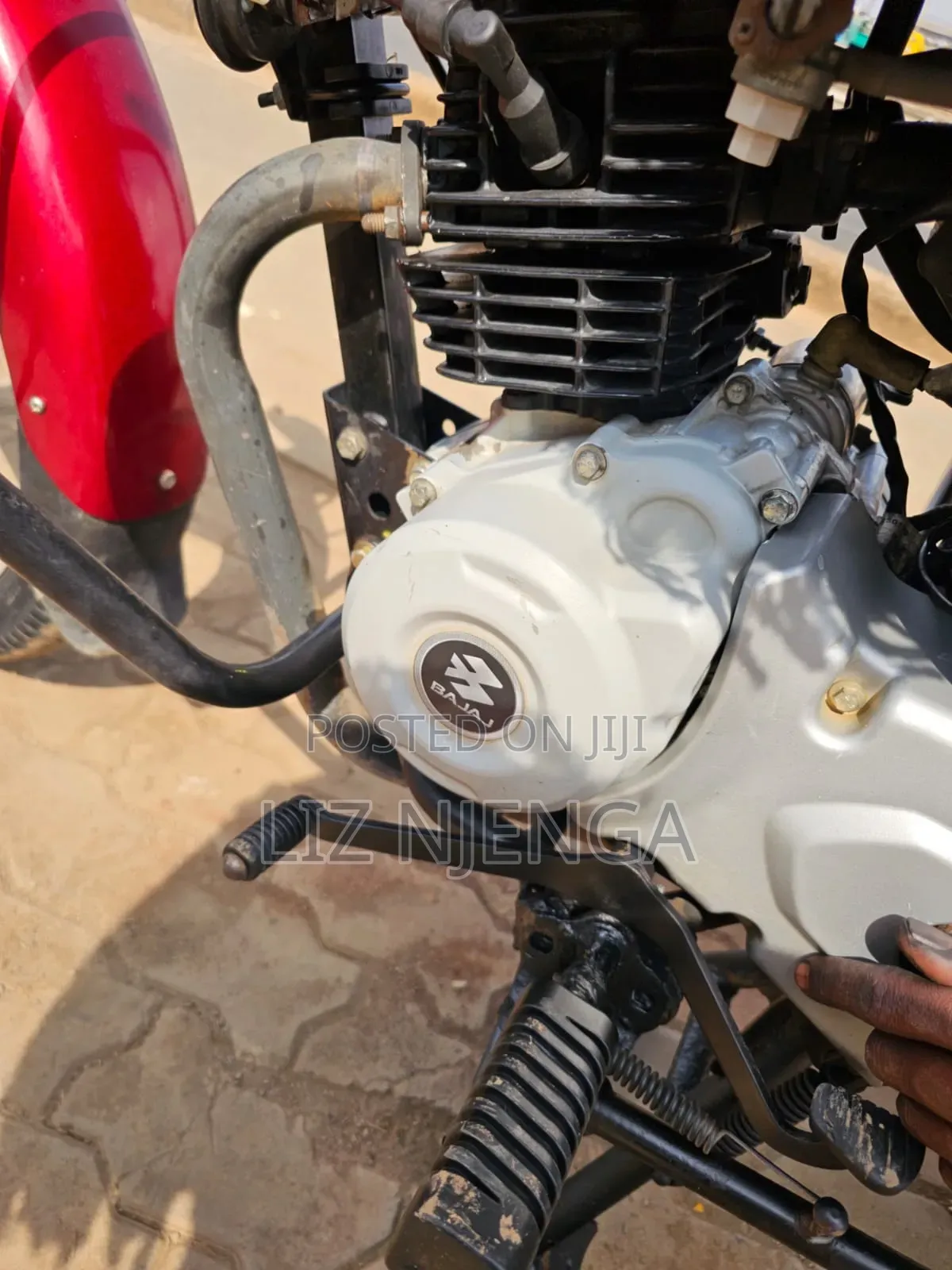 Bajaj Boxer 125 2026 Red