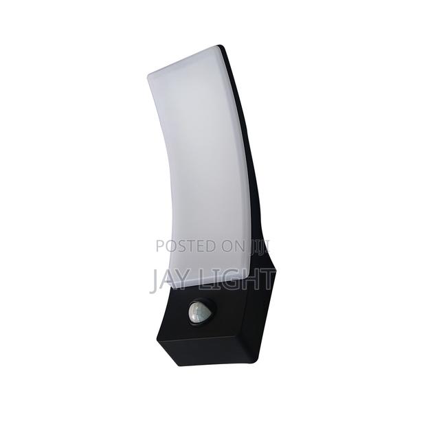 Waterproof LED Wall Light With PIR Motion Sensor