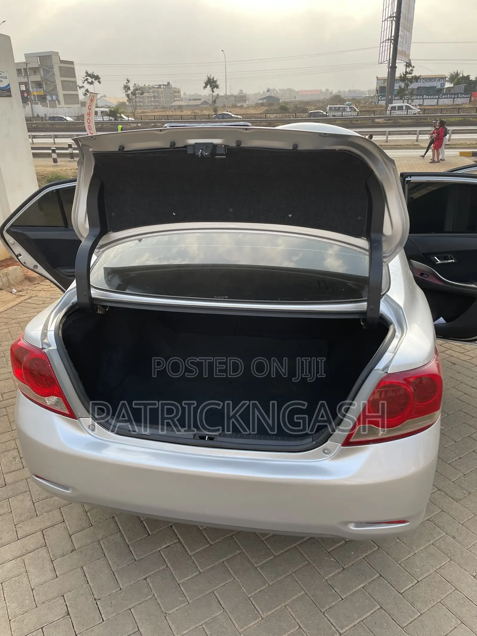 Toyota Allion 2011 Silver