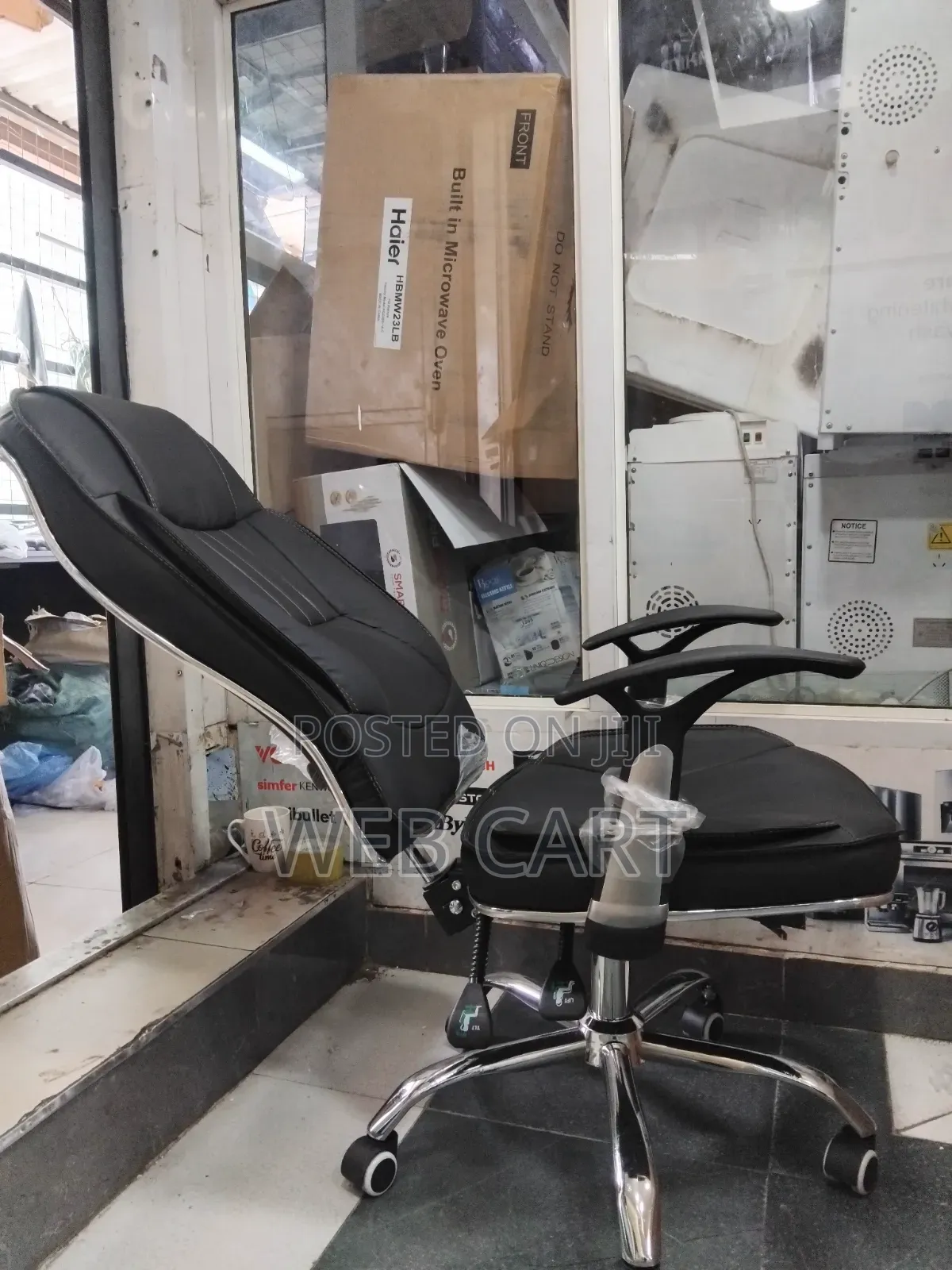 Executive Leather Recliner Office Chair – High Back Design