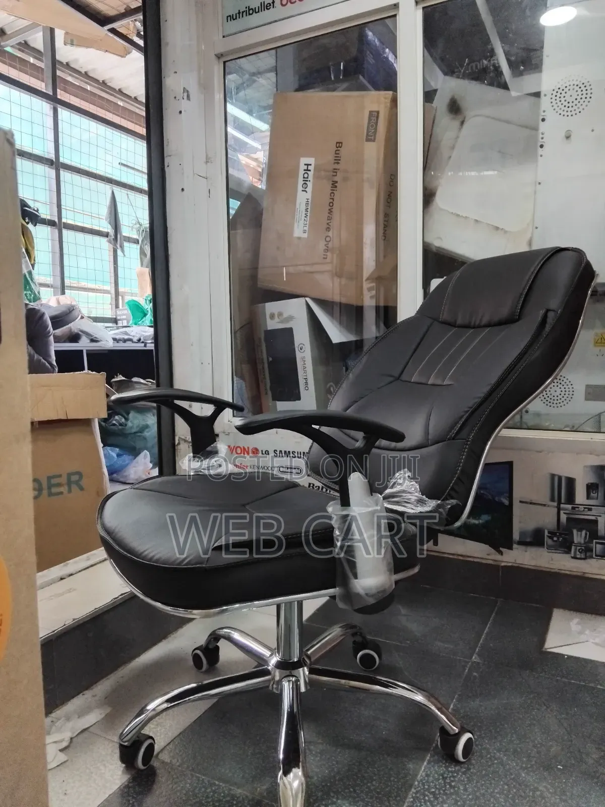 Luxury Reclining Leather Office Chair With High Back Support