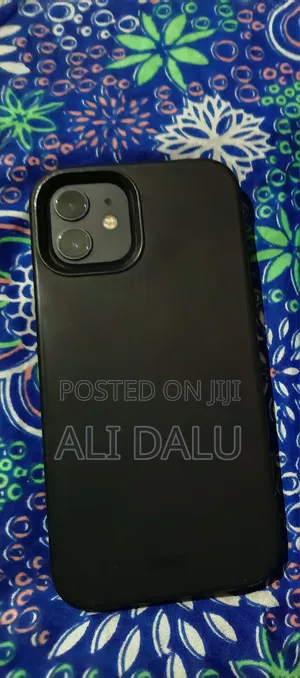 Apple iPhone 13 128 GB Black