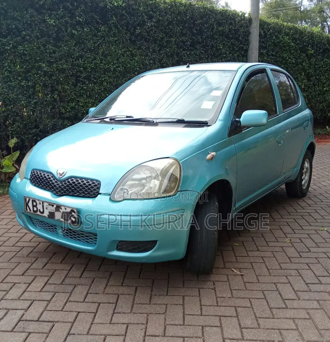 Toyota Vitz 2005 Blue