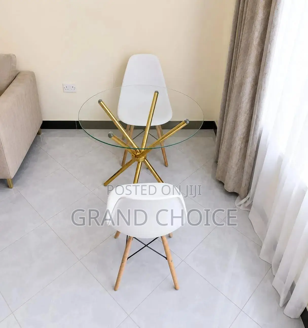 Modern Round Glass Dining Table Set With White Eames Chairs