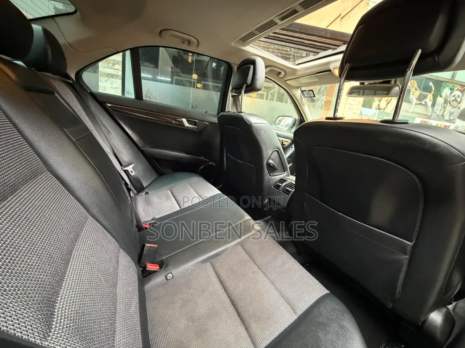 Mercedes-Benz C-Class C 250 CGI BlueEFFICIENCY (W204) 2009 Black