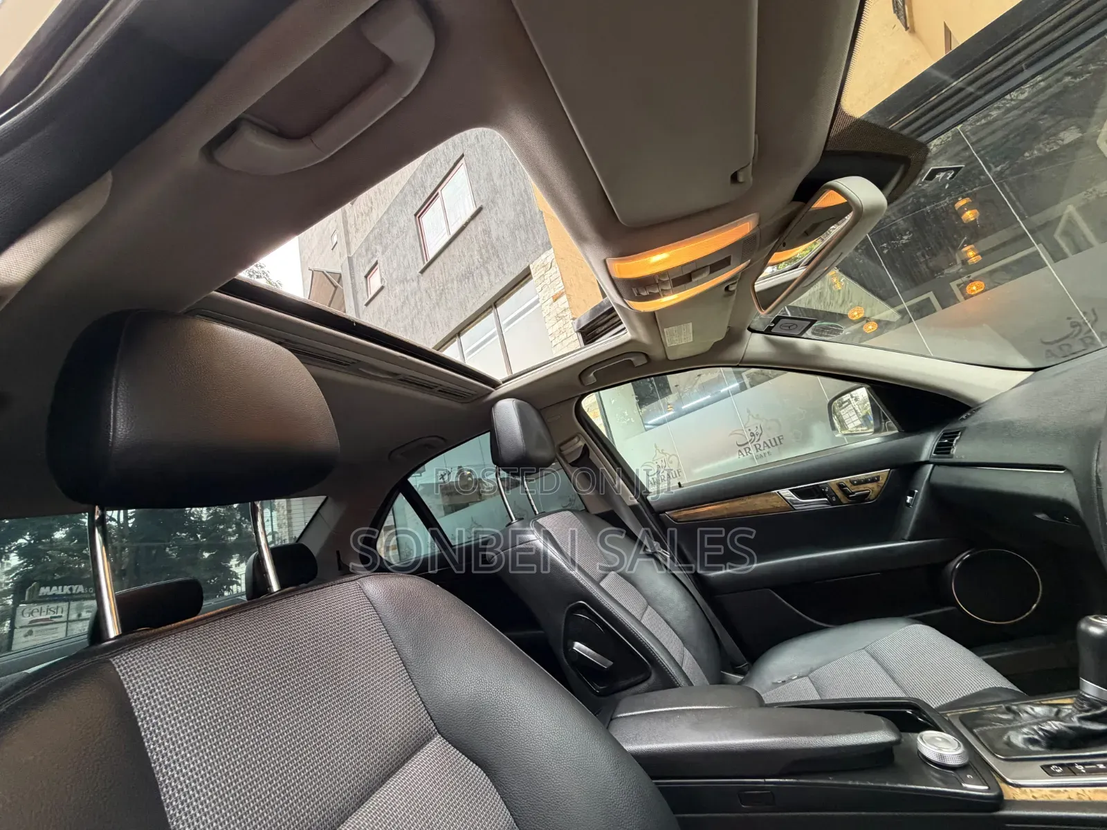 Mercedes-Benz C-Class C 250 CGI BlueEFFICIENCY (W204) 2009 Black