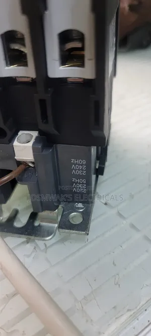 D4008 Contactor 60amps