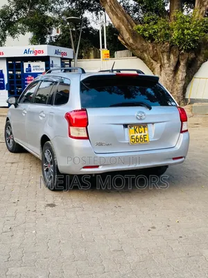 Toyota Corolla Fielder 2012 Silver