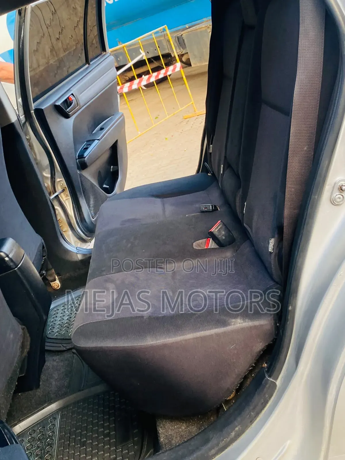 Toyota Corolla Fielder 2012 Silver