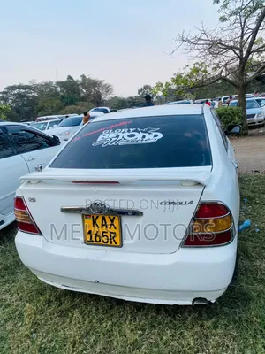 Toyota Corolla 2000 White