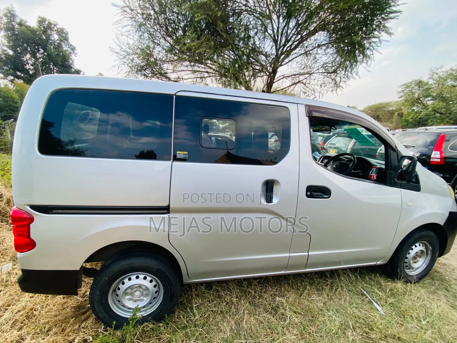 Nissan NV200 2015 Silver