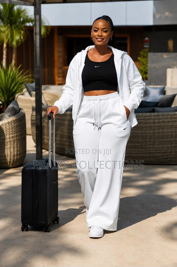 3pc Ladies Niike Set (Tracksuit) - thumbnail 4