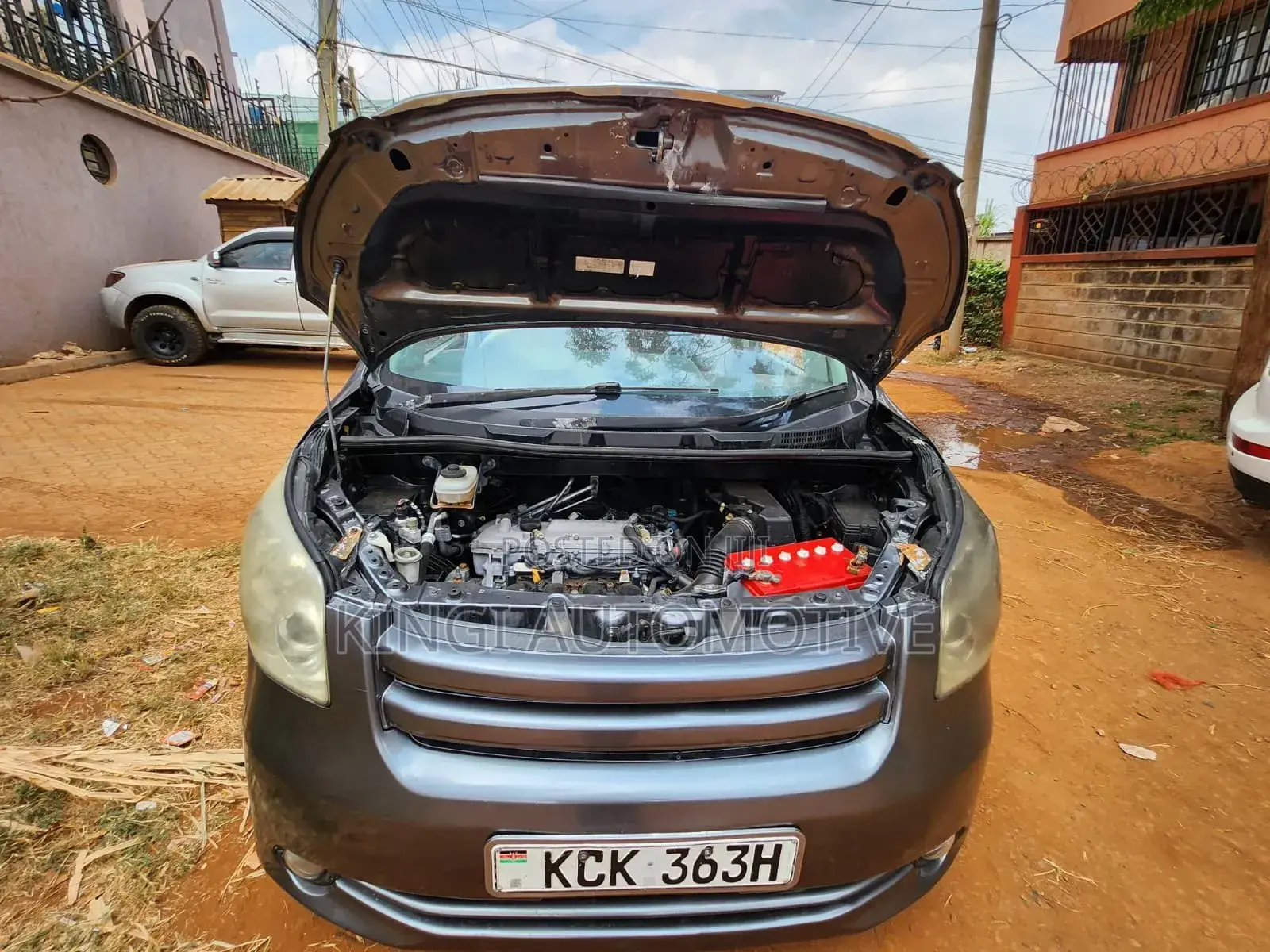 Toyota Noah 2010 Gray