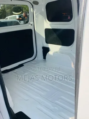 Nissan NV200 2013 White