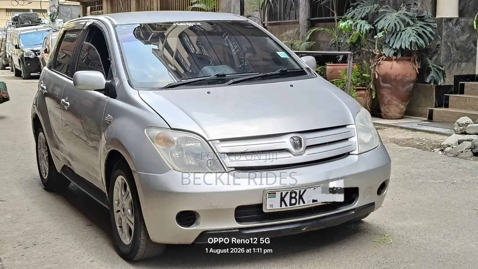 Toyota IST 2003 Silver