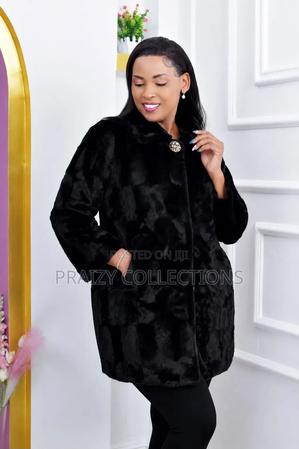 Free Size Luxe Plush Faux Fur Coat – Elegant Winter Jacket