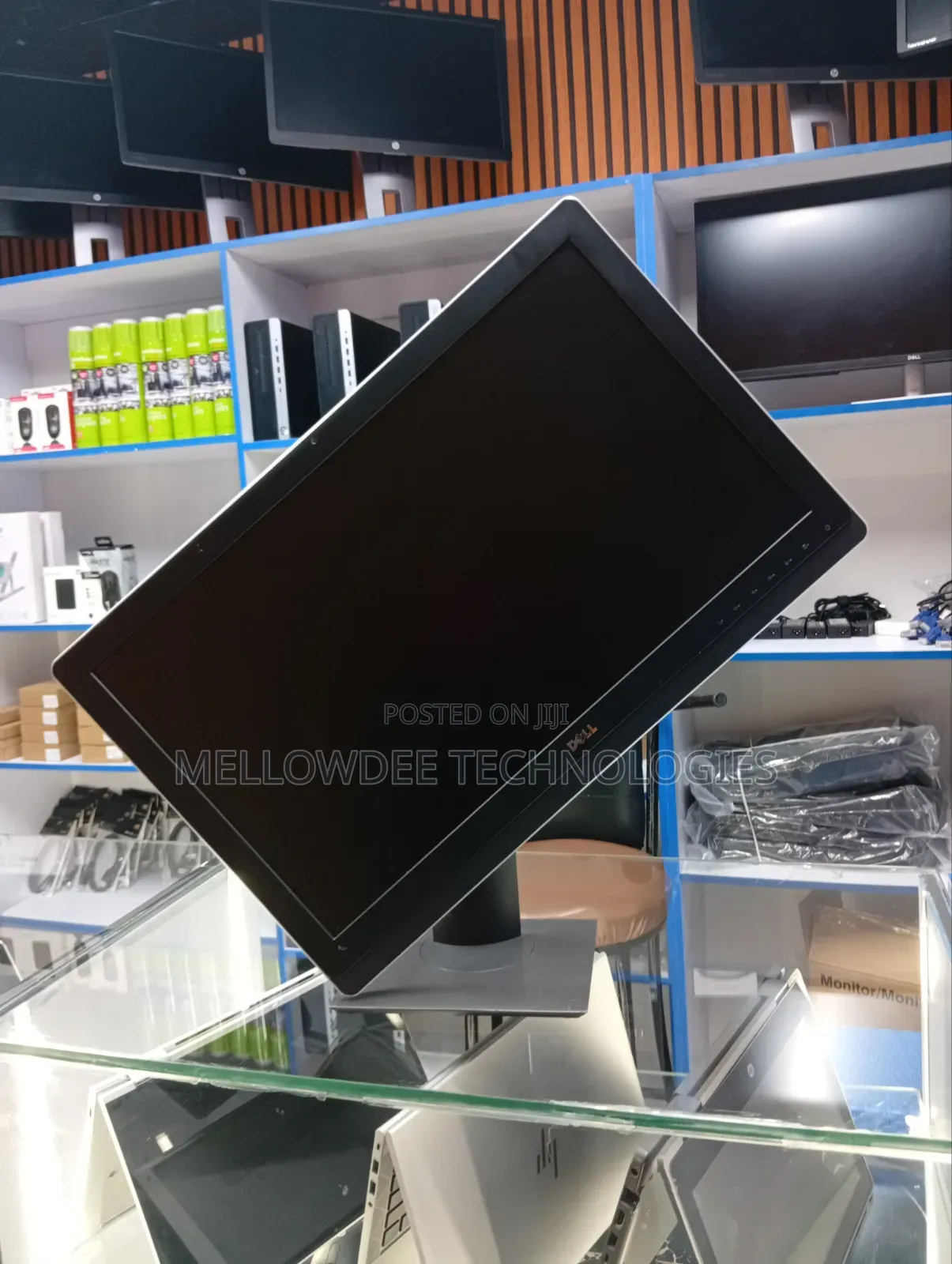 Dell 23"Monitor With Webcam,spekers