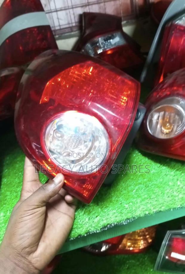 Nissan Ad Taillights/Rear Lights - thumbnail 2