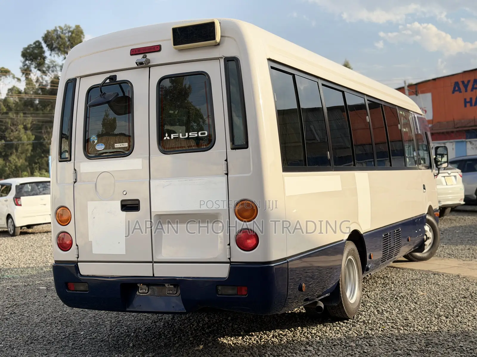 Mitsubishi Fuso Rosa 2019 White