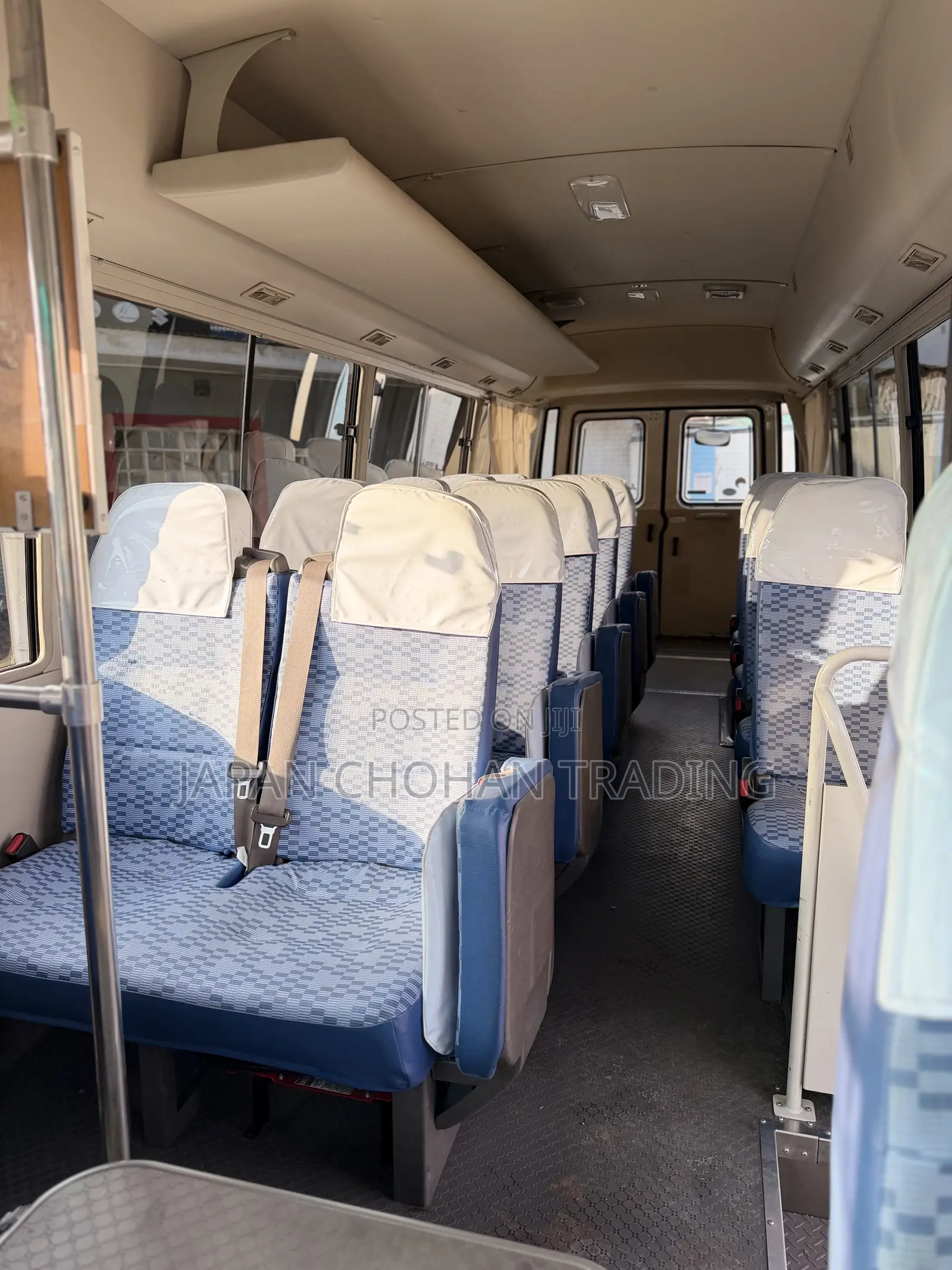Mitsubishi Fuso Rosa 2019 White