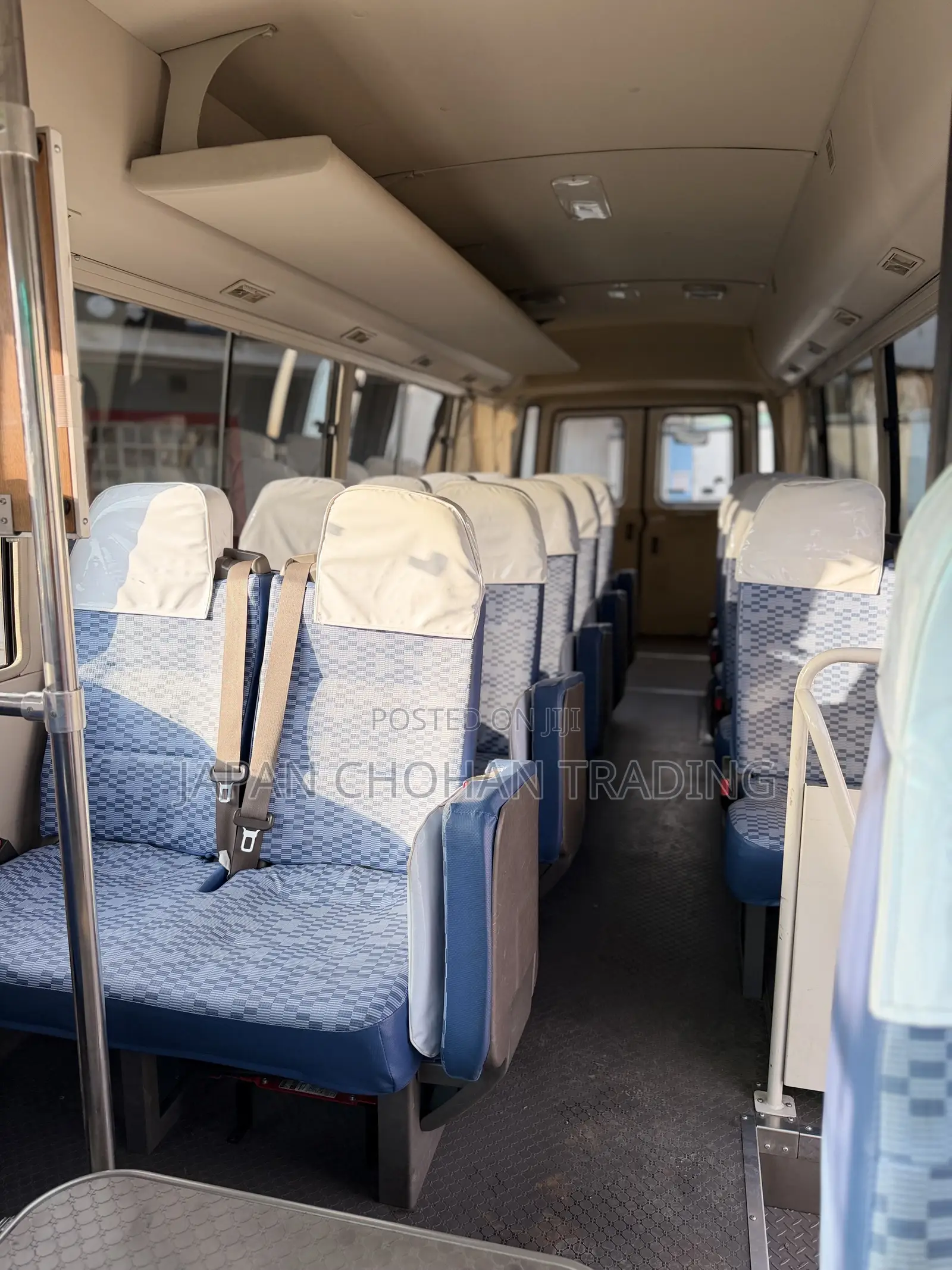 Mitsubishi Fuso Rosa 2019 White