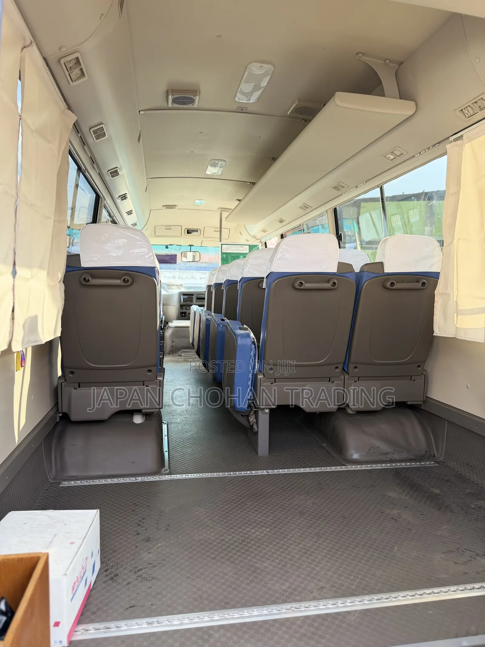 Mitsubishi Fuso Rosa 2019 White