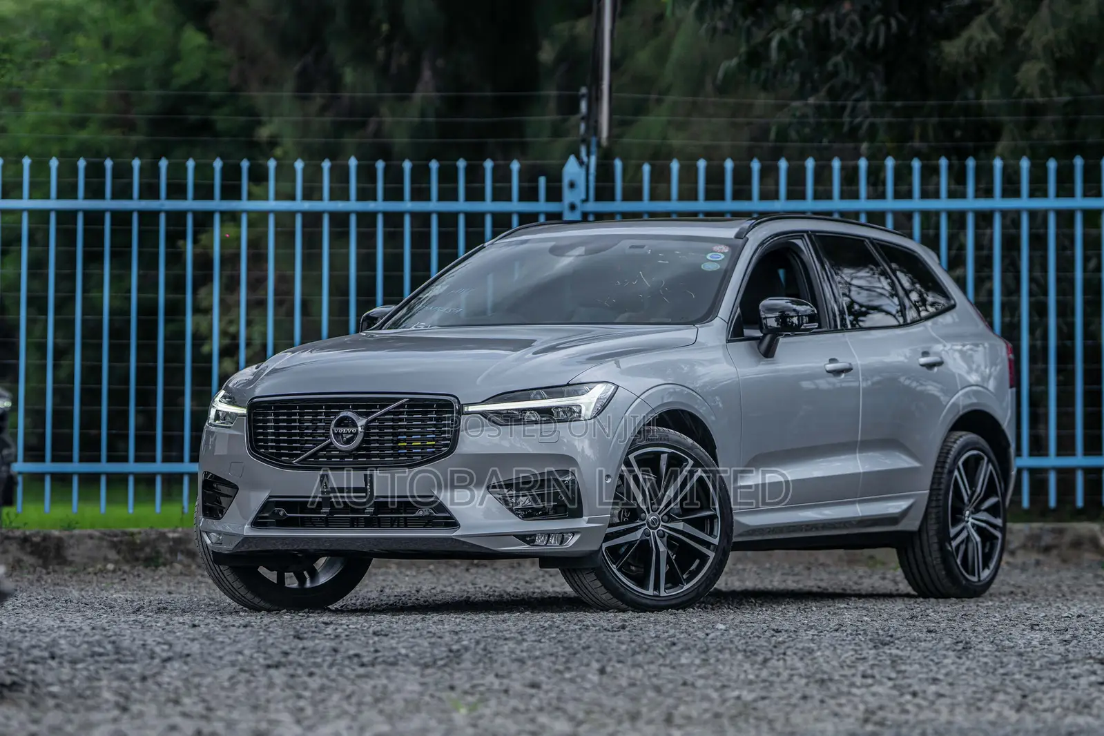 Volvo XC60 2021 Silver