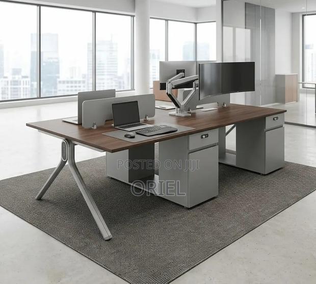 Office Workstation : Modular Imported 4-Seater Office Workstation - thumbnail 2