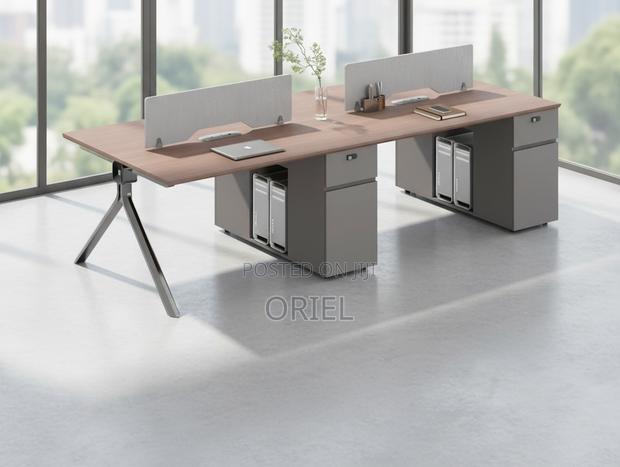Office Workstation : Modular Imported 4-Seater Office Workstation - thumbnail 7