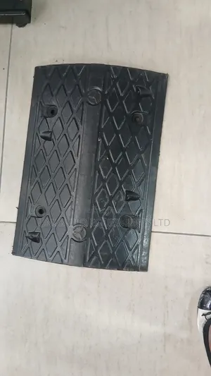Speed Hump (50X35X4.5cm)