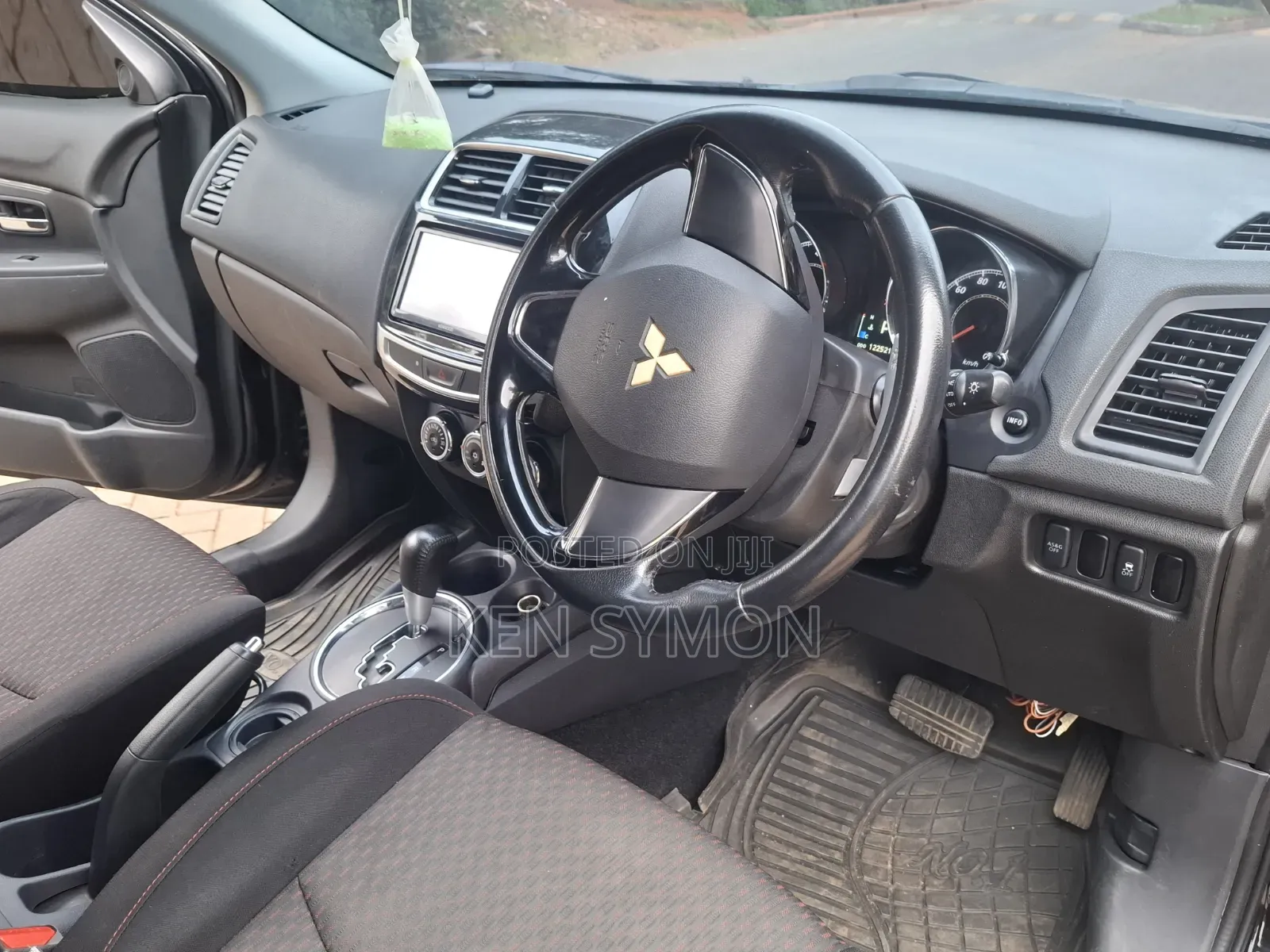 Mitsubishi RVR 2017 Black
