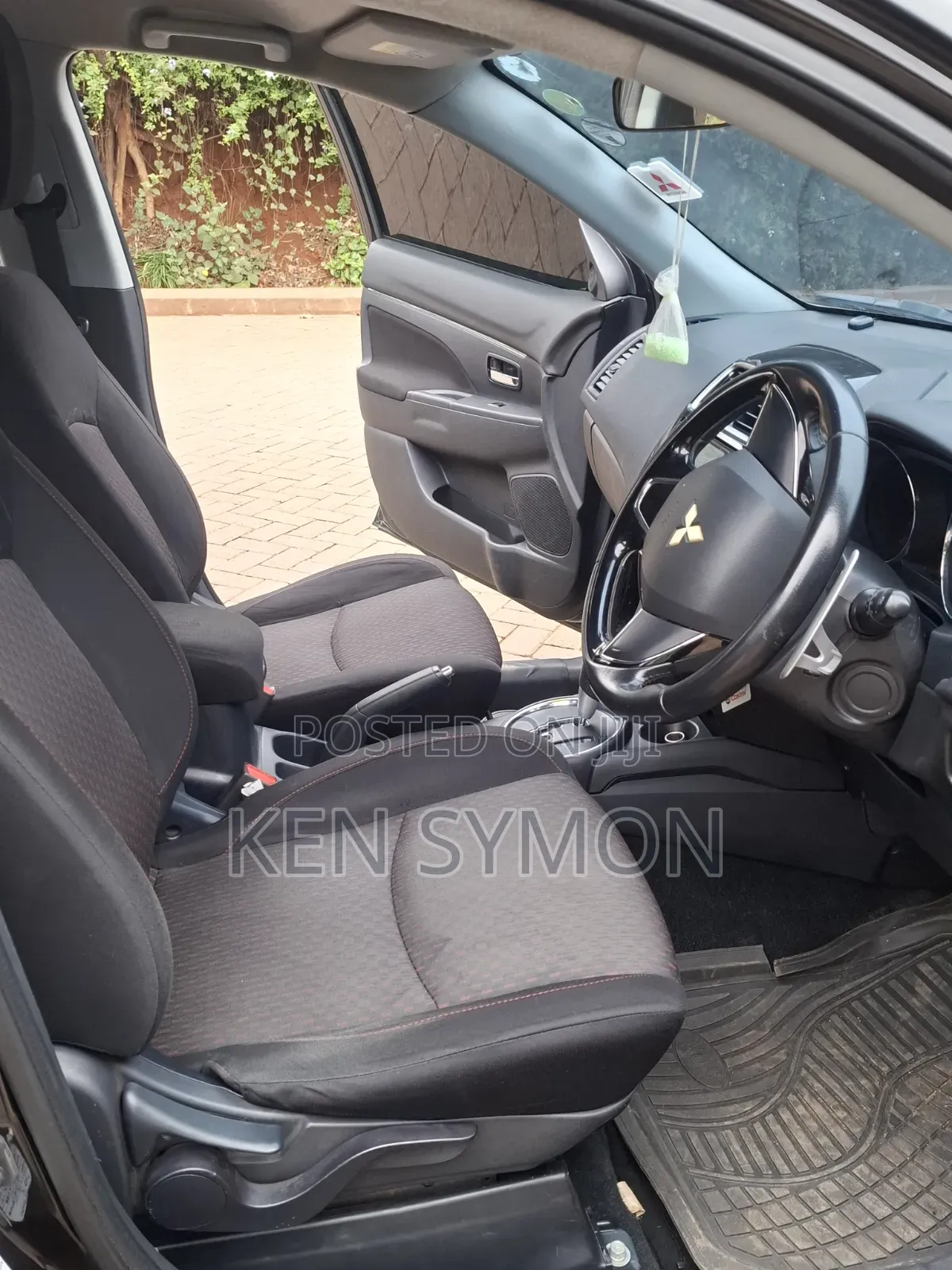 Mitsubishi RVR 2017 Black