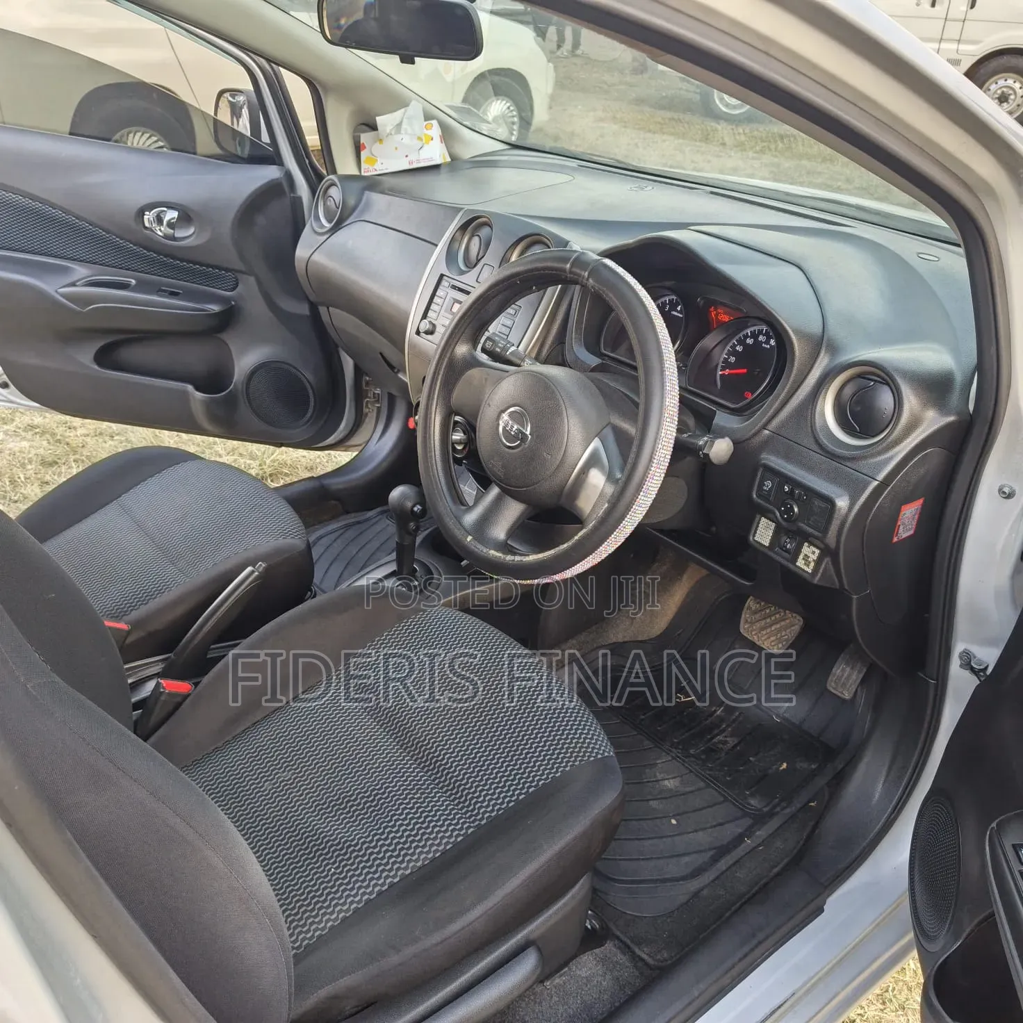 Nissan Note 2014 Silver