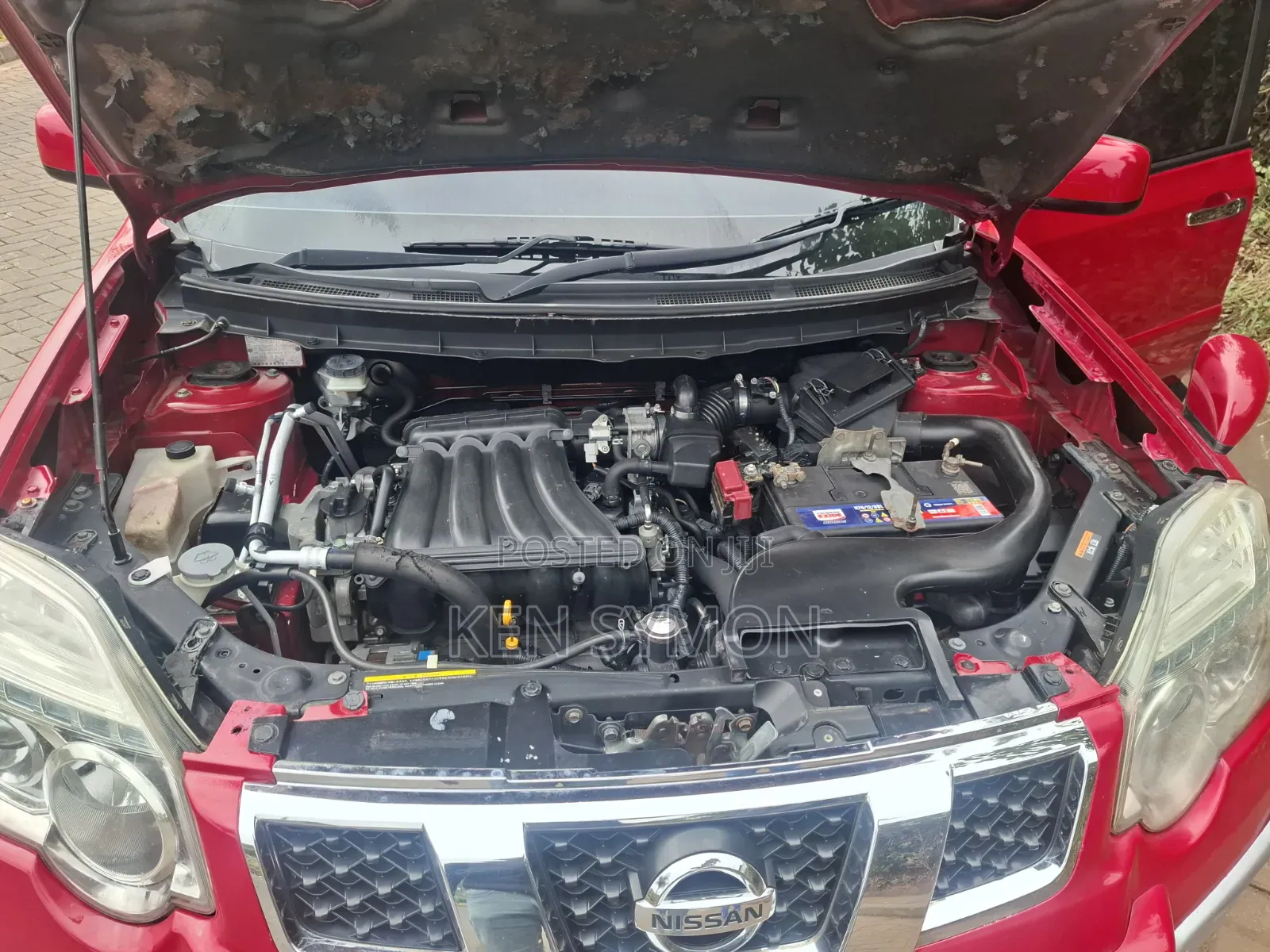 Nissan X-Trail 2012 Red