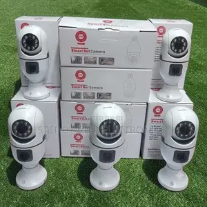 Manufacturer Prices PTZ Rotating Dual Lens Wifi Bulb Cameras