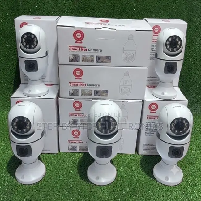 Distributor Prices PTZ Rotating Dual Lens Wifi Bulb Cameras