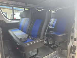 Toyota HiAce 2016 Silver