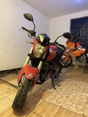 Benelli TNT 2018 Red