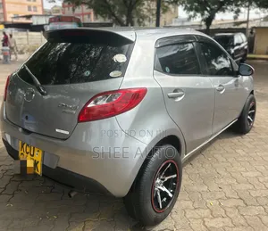 Mazda Demio 2013 Silver