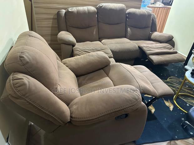 6 Seater Recliners - thumbnail 3