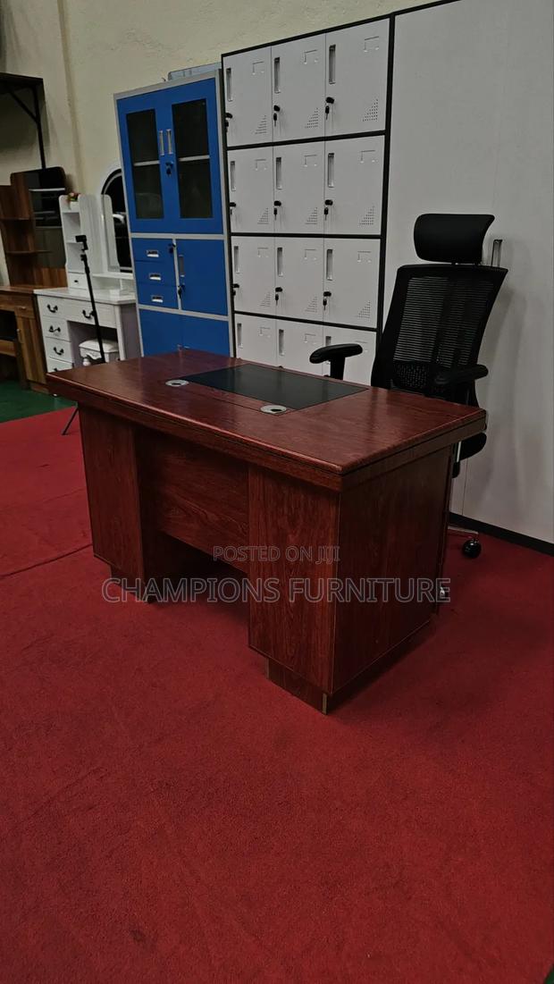 1.2M Mahogany Home/Office Desk - thumbnail 3