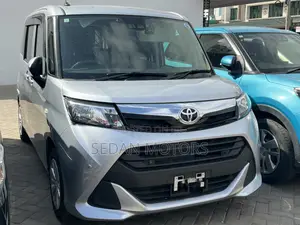 Toyota Tank 2019 Silver