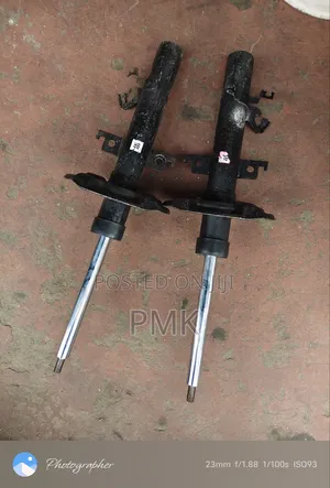 Nissan Extrail T32 Front Shock