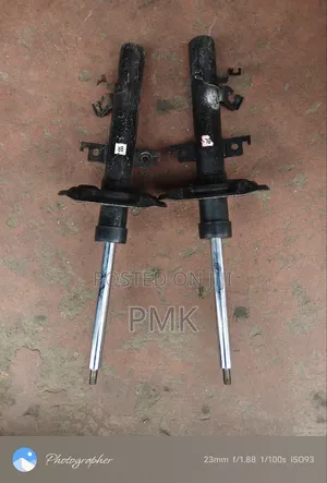 Nissan Extrail T32 Front Shock