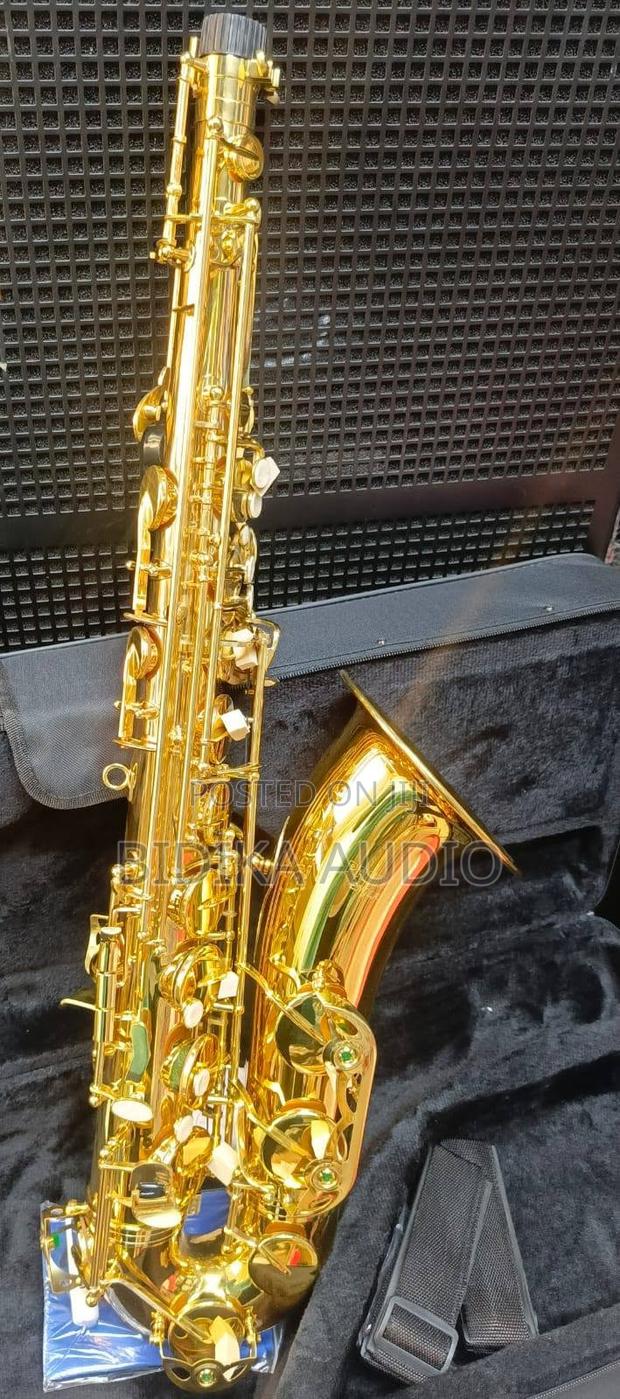 Alto Saxophone - thumbnail 2