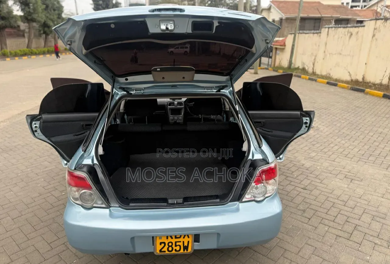 Subaru Impreza 2006 Blue