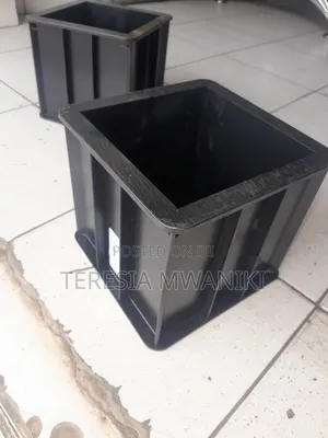 Plastic Mould Testing Cubes 150mm X 150mm ×150mm