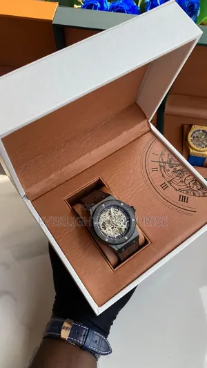 Water Resistat Hublot Automatic Gents Watch