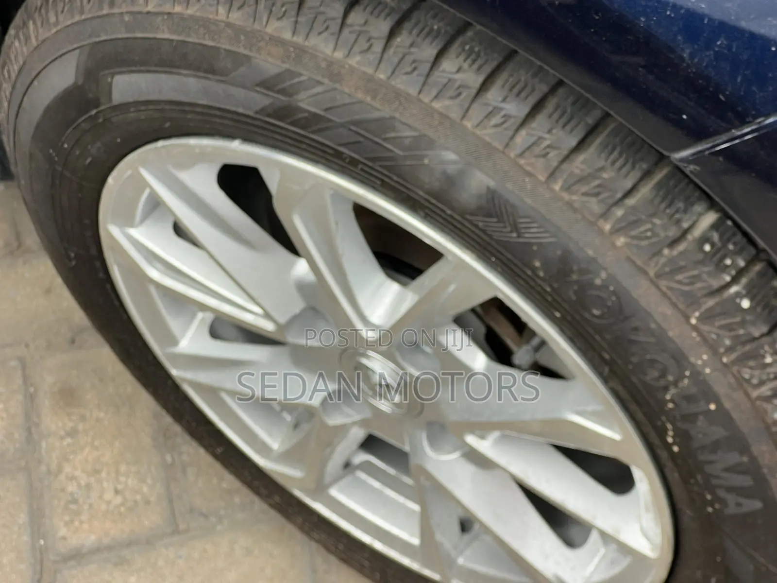 Toyota Vitz 2019 Blue